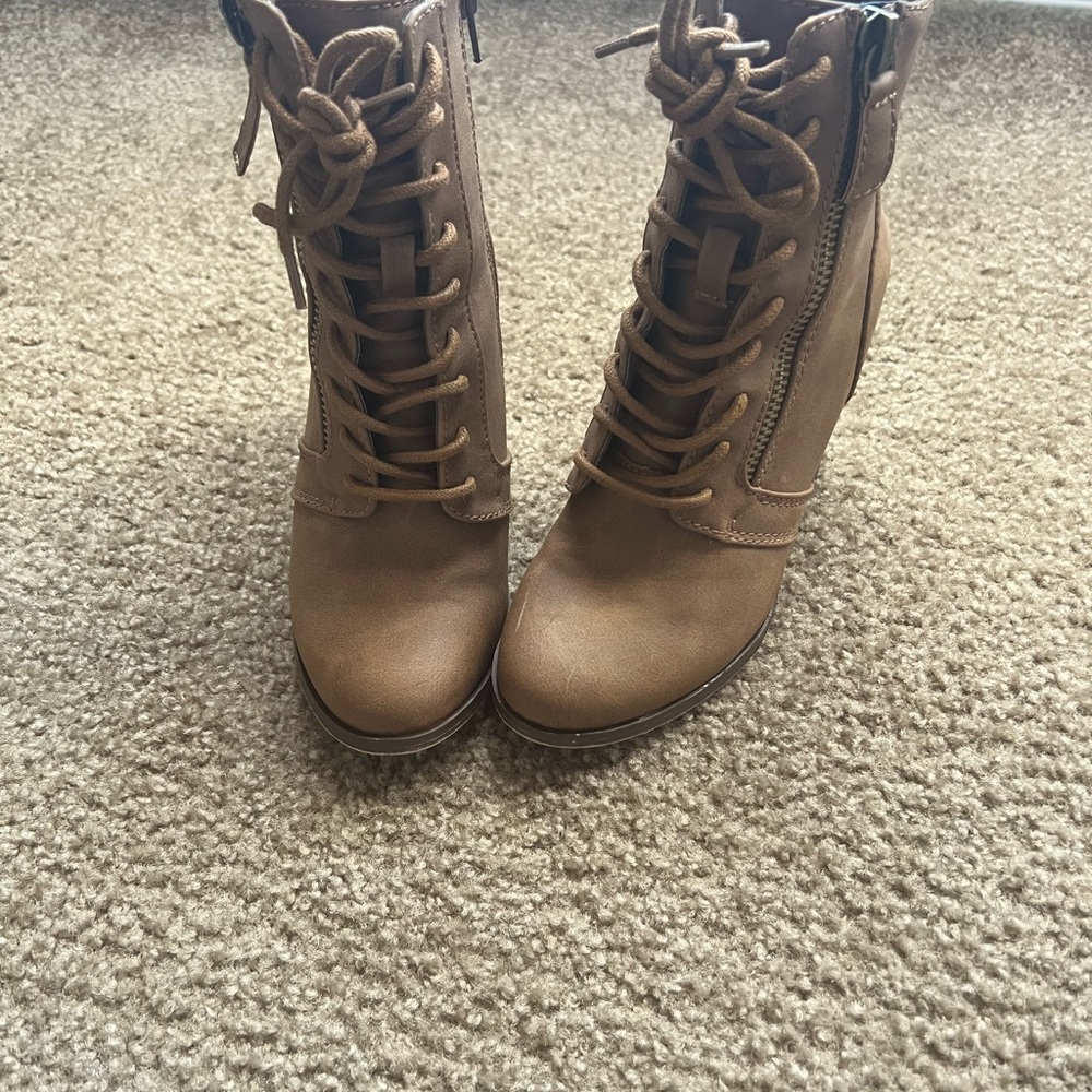 Combat Booties - Picture 4 of 7